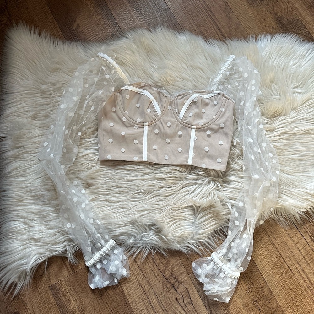HELLO MOLLY Varinka Top In White Dot - Picture 8 of 11